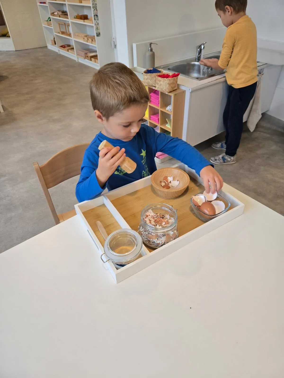 Montessori aktivita — matematické pomôcky