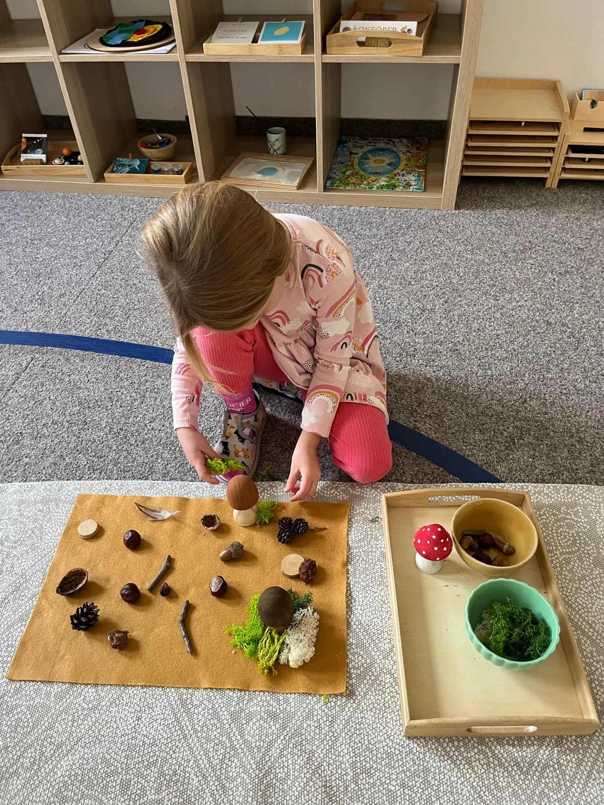 Montessori aktivita — kozmická výchova