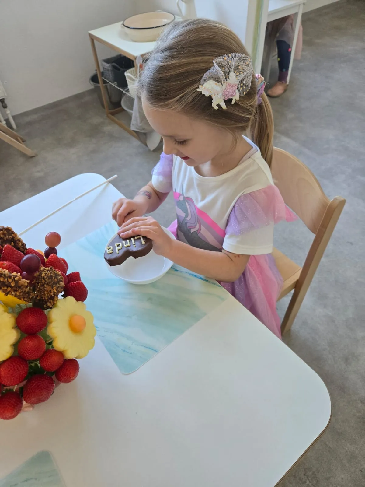 Montessori aktivita — práca s Montessori materiálom